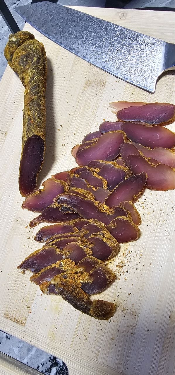 Vytinta kiaulienos ispjova (Cilli Honey)